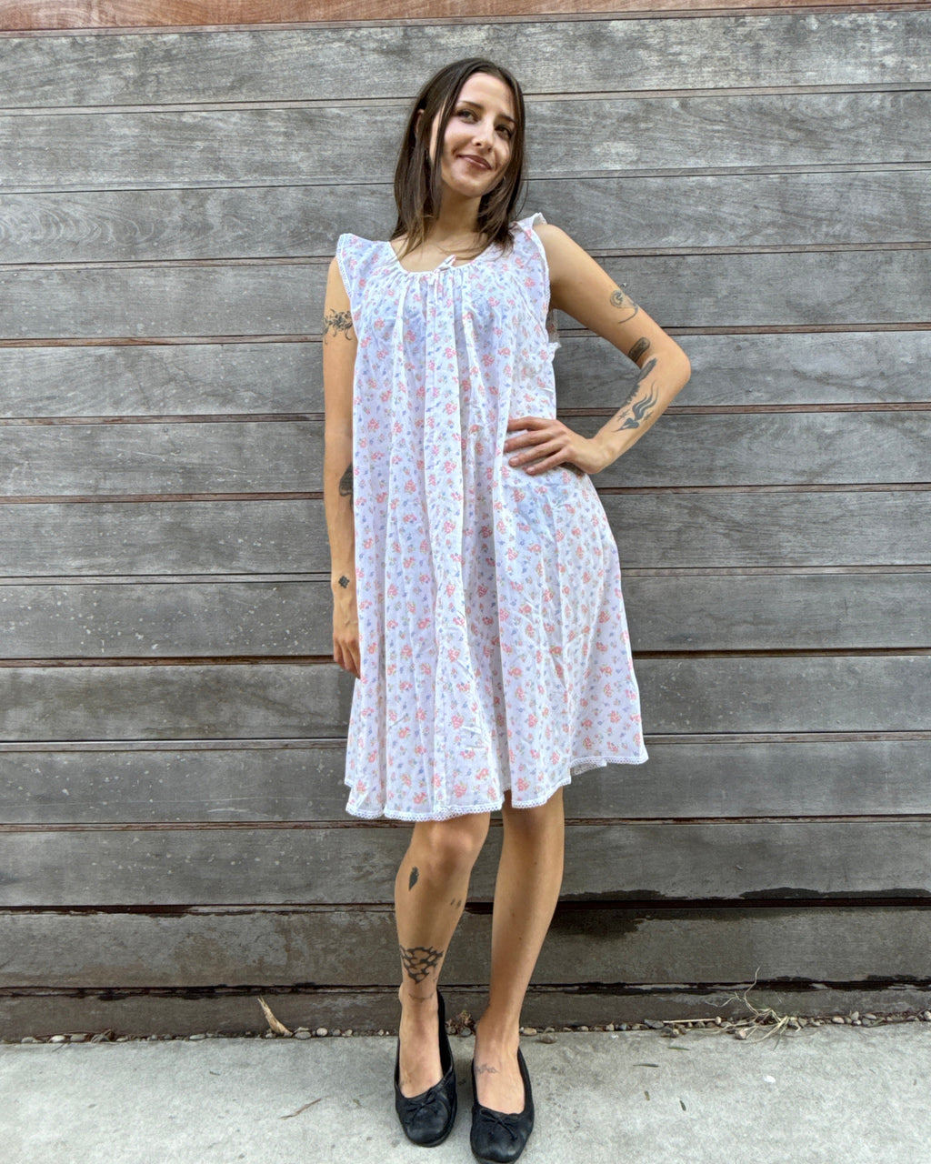 1960s floral nightgown